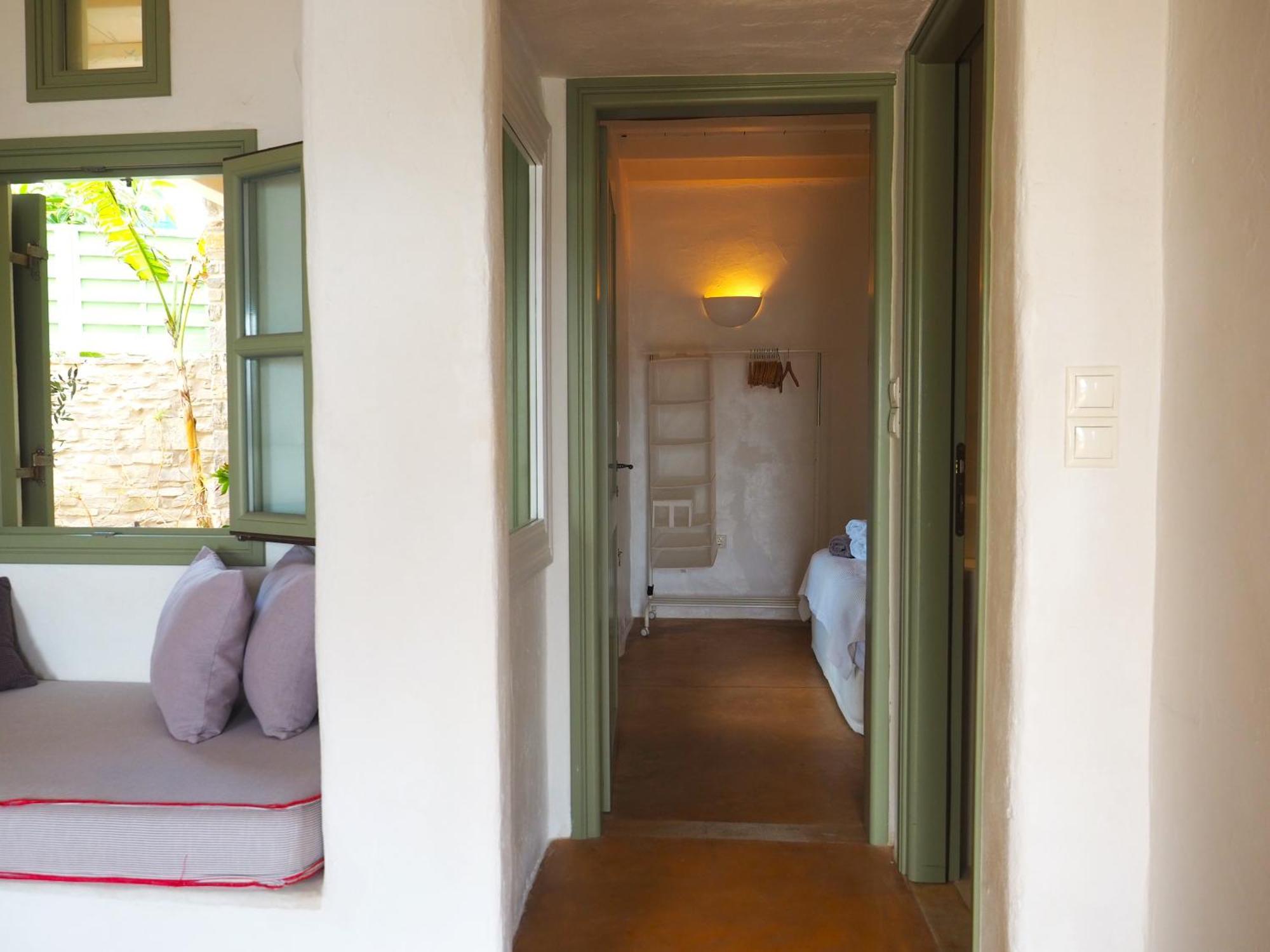 Ochre Dream, Beach Front & Sunset Villa Naousa Room photo