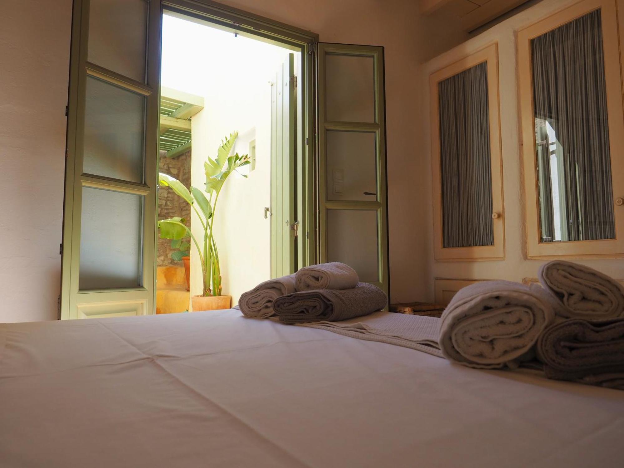 Ochre Dream, Beach Front & Sunset Villa Naousa Exterior photo